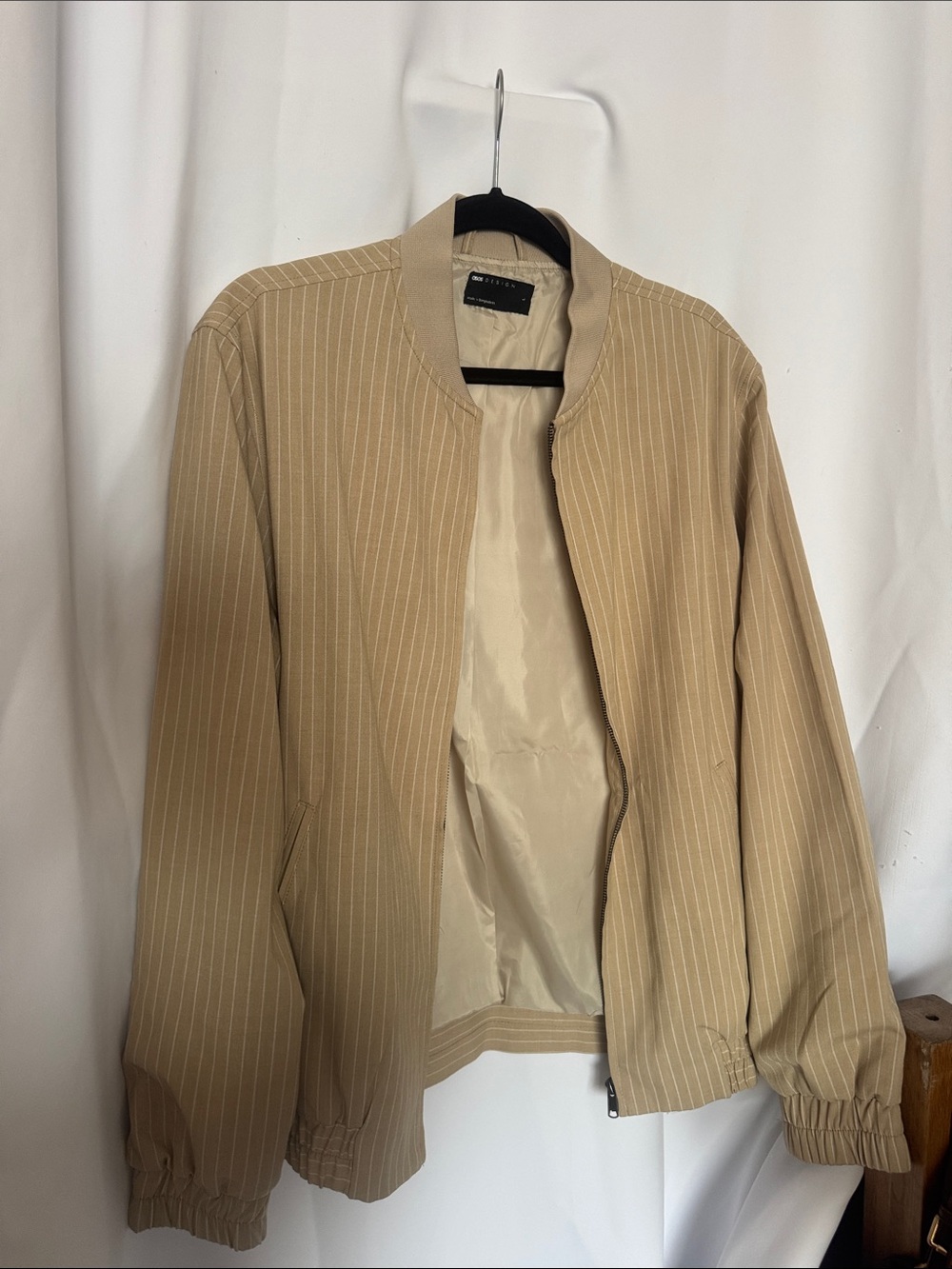 ASOS DESIGN Smart Bomber Jacket in Stone Pinstripe - Size L